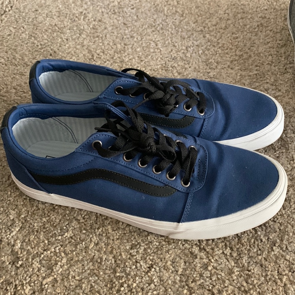 Mens Vans size 12